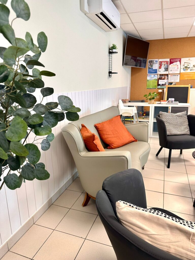 Interieur in Eyckenborgh, Gooik