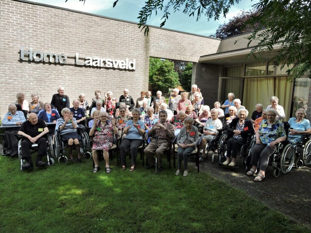 Exterieur in Laarsveld, Geel