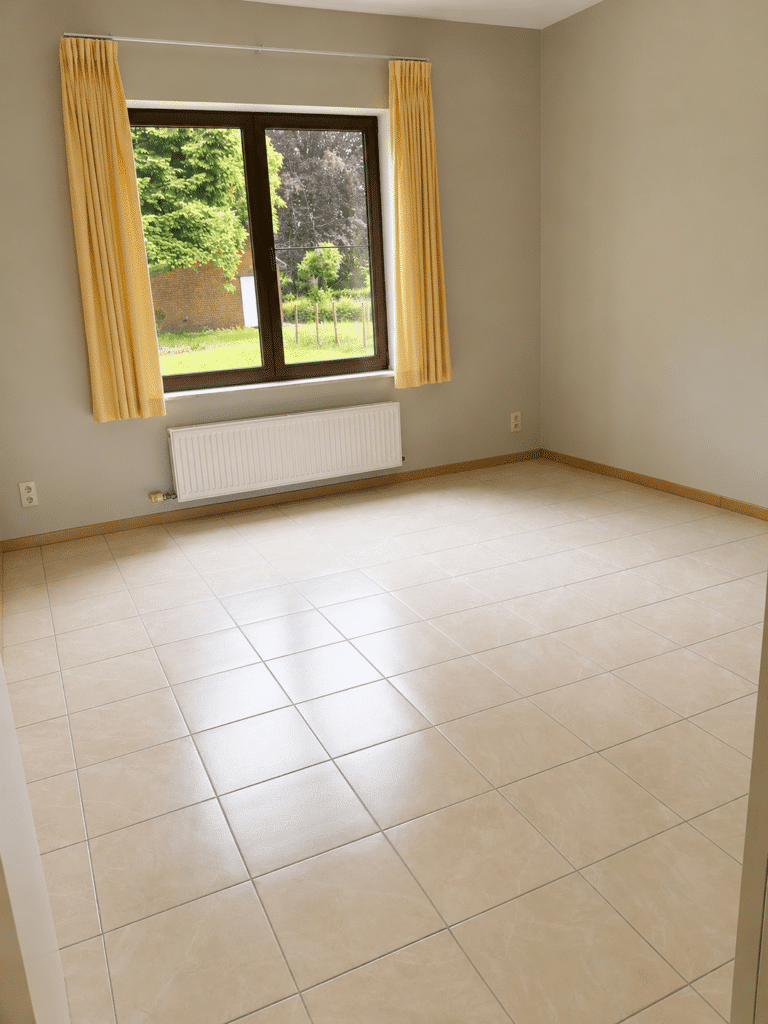 Kamer in Laarsveld, Geel