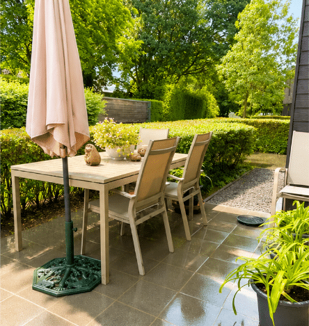 Exterieur in Overbeke, Wetteren