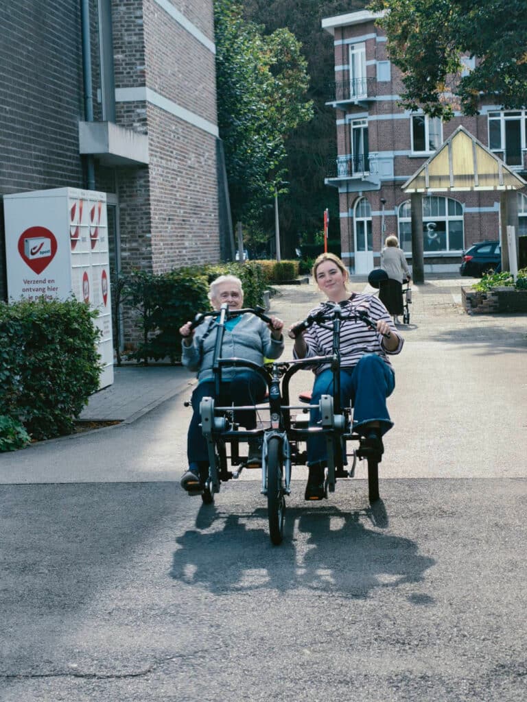 Dagelijks leven in Salvé, Brasschaat