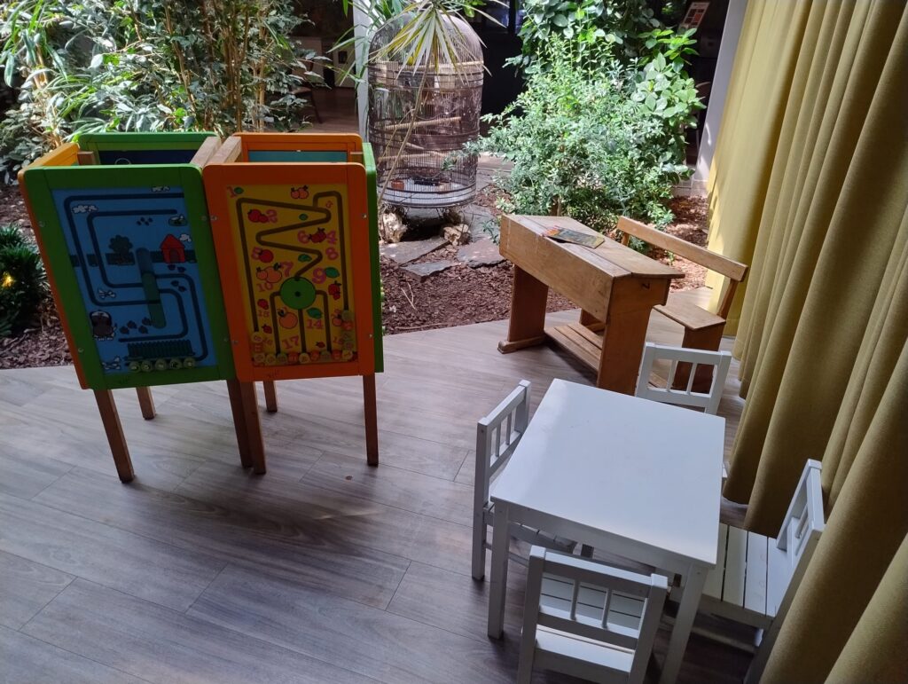 Interieur in 't Smeedeshof, Oud-Turnhout