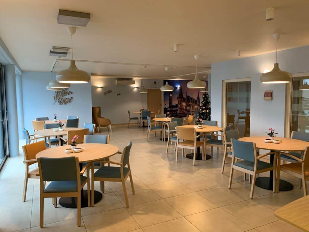 Interieur in Larenshof, Laarne