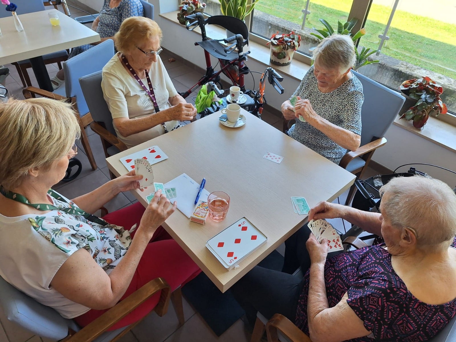 Dagelijks leven in De Notelaar, Olen